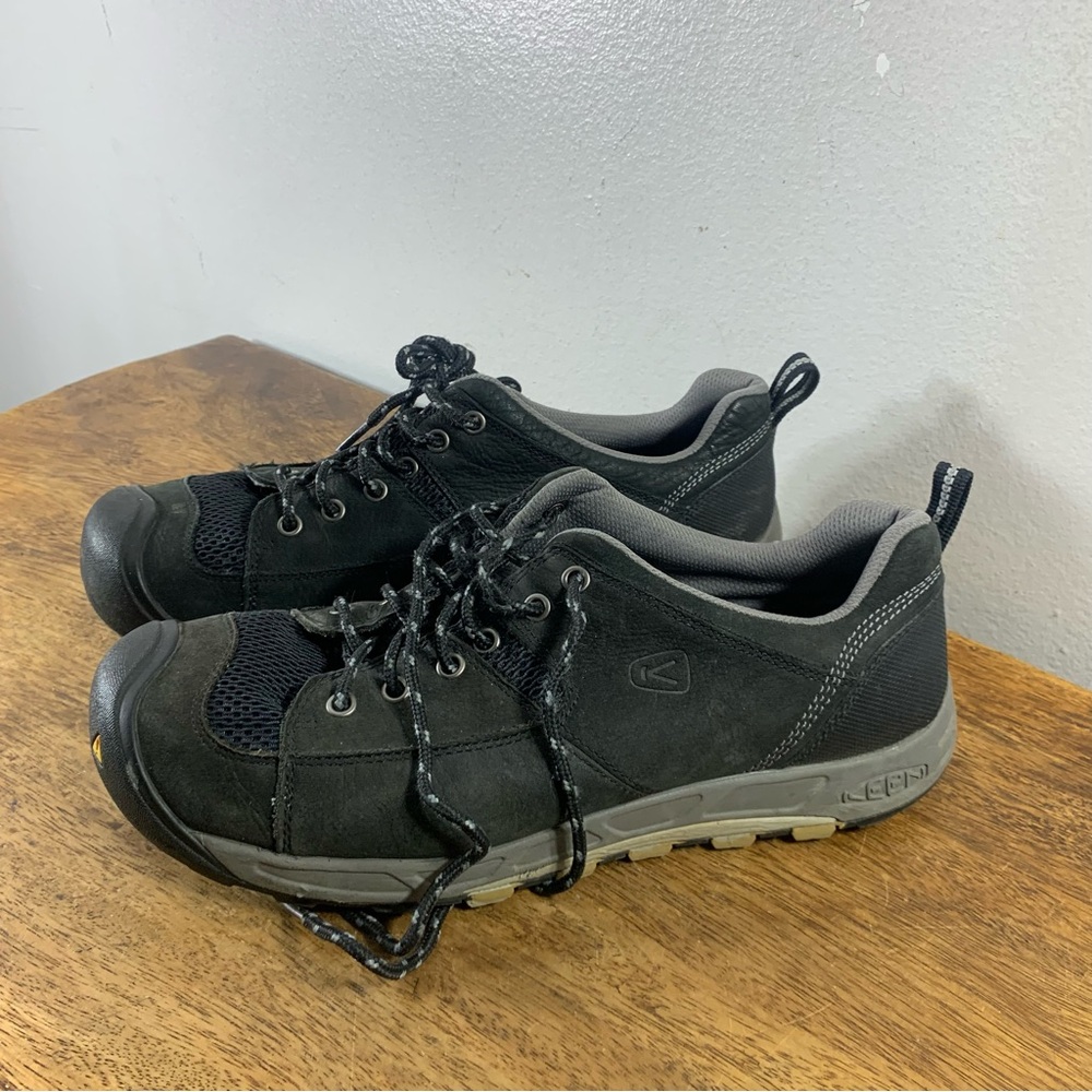 Keen working steel toe  mens shoes